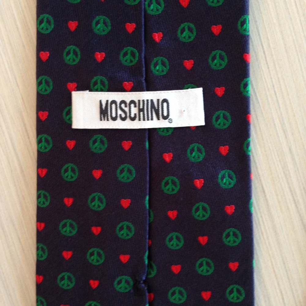 tie - Picture 6 of 8